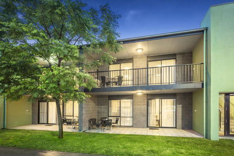 Quest Sale - Accommodation Bookings 1
