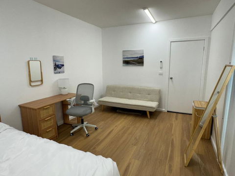 Quiet And Cozy Corner - Accommodation Bookings 1