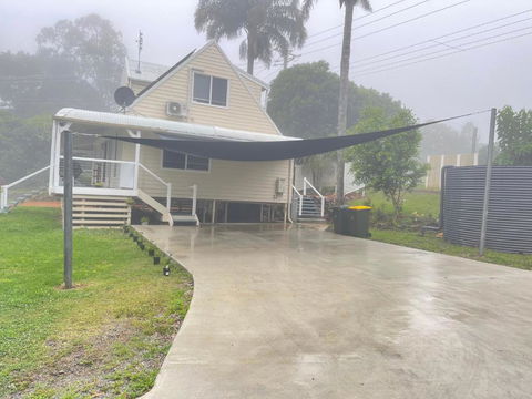 Quiet, Cozy And Calm 3 Bedroom House. - Accommodation Bookings 3