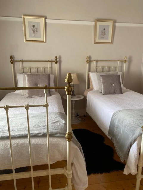 R&R Blue Diamond Luxury Cottage Maryborough, Vic - Accommodation Bookings 2