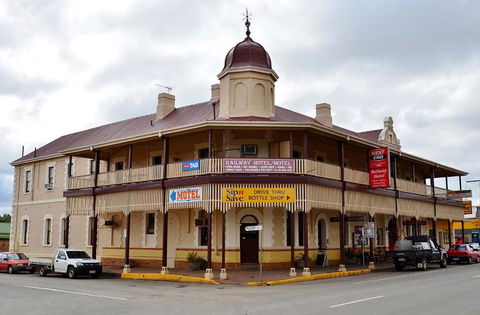 Railway Hotel Motel Peterborough - Accommodation Bookings 0
