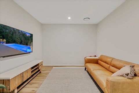 Rainforest Villa: Luxe Escape - Accommodation Bookings 3
