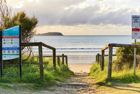 Rare Broulee Beachfront House - Accommodation Bookings 0