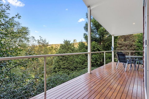 Ravensbourne Escape- Kookaburra Kottage - Accommodation Bookings 1
