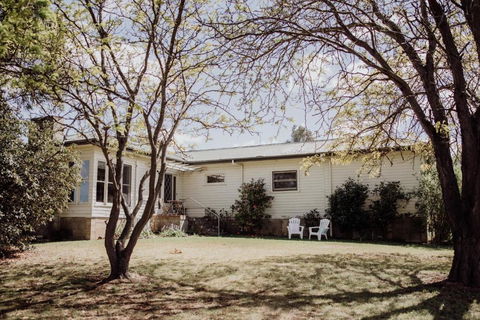 Ravenswood Farmhouse - Accommodation Bookings 0