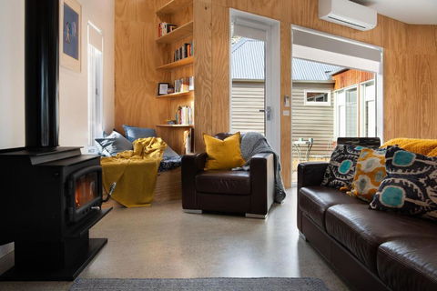 Readers Rest - Accommodation Bookings 1