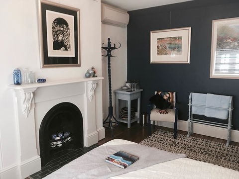 Assemblage Boutique Art B & B - Accommodation Bookings 2