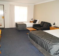 Asters On James Motor Inn - Accommodation Bookings