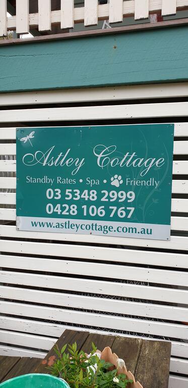 Astley Cottage - Accommodation Bookings 0