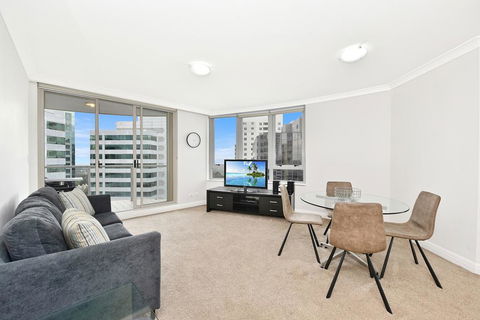 Astra Apartments Chatswood - Brown Street - Accommodation Bookings 1