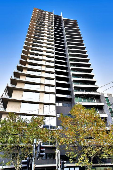 Astra Apartments Melbourne - Accommodation Bookings 3