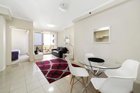 Astra Apartments Sydney - Kent Street - Accommodation Bookings 1