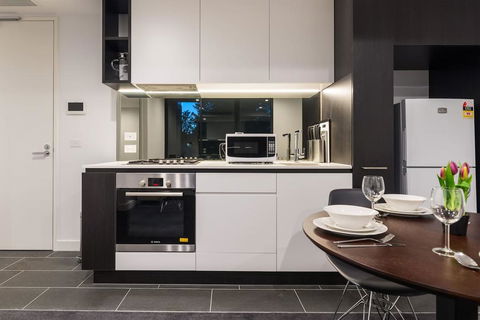 Astrina Box Hill 1 Bed Apartment - Accommodation Bookings 2