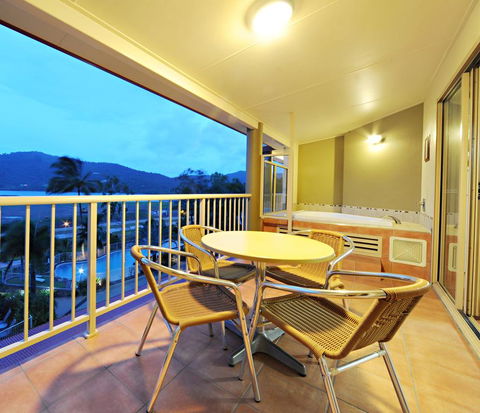 At Boathaven Bay Holiday Apartments - Accommodation Bookings 3