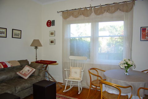 At Eleven - La Petite Maison - Accommodation Bookings 0