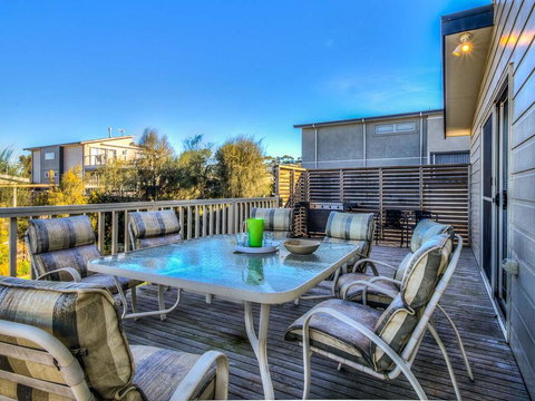 At The Beach - Accommodation Bookings 1