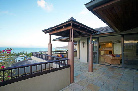 At Water's Edge Resort - Accommodation Bookings 3