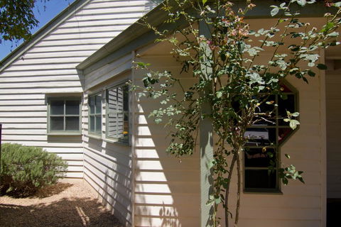 Atticus Cottage - Accommodation Bookings 0