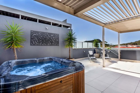 Aura 13 - Shoal Bay - Accommodation Bookings 0