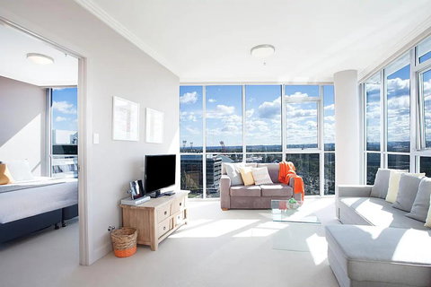Australia Towers ShortOzstay - Accommodation Bookings 0