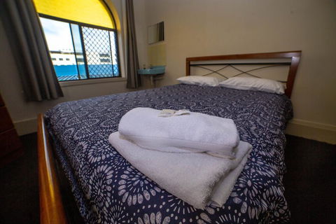 Australian Hotel - Accommodation Bookings 1