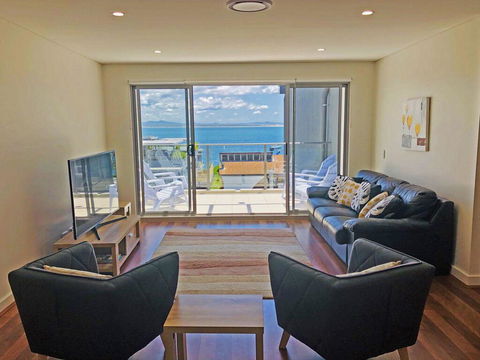 Avra Seabreeze', 503/4-8 Bullecourt Street - Accommodation Bookings 2