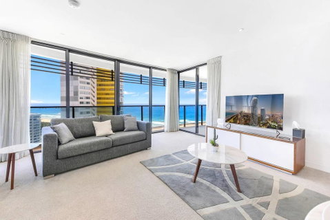 Awesome Ocean Views Broadbeach WiFi, Netflix, Wine - Accommodation Bookings 1