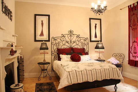 Azalea Cedar-Rose Barossa Valley Villa - Accommodation Bookings 0