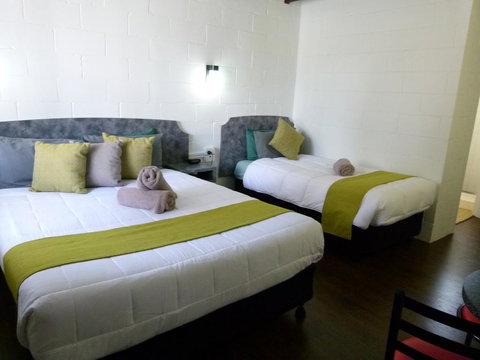 Azalea Motel - Accommodation Bookings 1