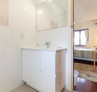 B8 Cafes Resturants UWA close to SCGH - Accommodation Bookings