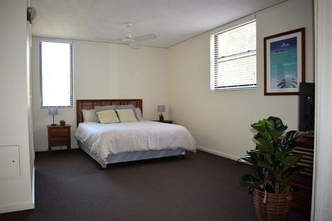 Baden 43 - Rainbow Shores, Family Beachside, Air Conditioned, Resort Unit - Accommodation Bookings 1