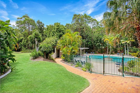 Baden 86 - Rainbow Shores, Walk To Beach, Top Floor, Air Conditioned Unit - Accommodation Bookings 2