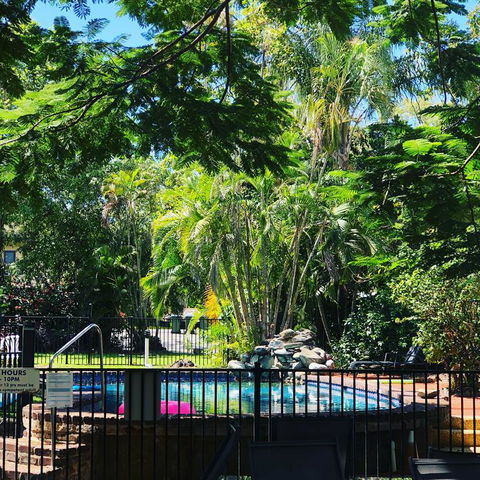 Balcony Apartment Port Douglas - Accommodation Bookings 3