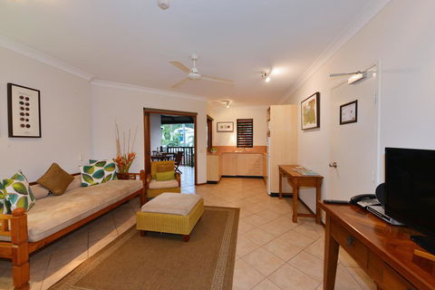 Balinese Style Apartment - Accommodation Bookings 2