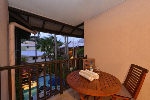 Balinese Style Apartment - Accommodation Bookings 1
