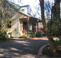 Ballarat cottages incorporating yarrowee cottage and Admirals cottage - Accommodation Bookings