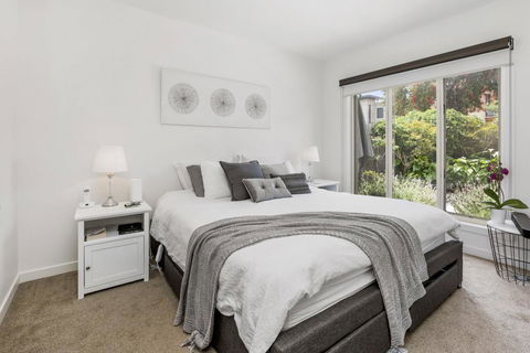BANGALOW - MORNINGTON - Accommodation Bookings 2