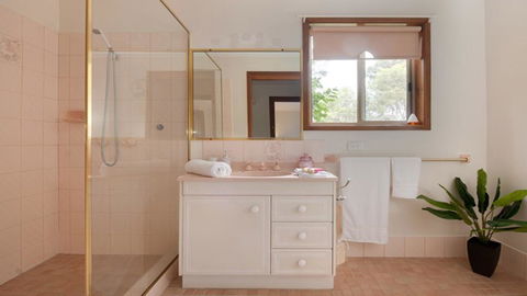 Bannister 49 - Neptune's Way - Accommodation Bookings 2