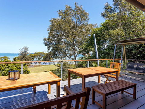 Barefoot Beach House - Accommodation Bookings 0