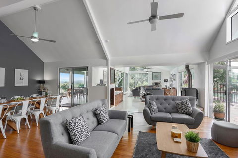Baringa - Noosa Hinterland - Accommodation Bookings 0