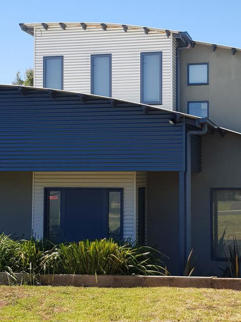 Bay Breeze Holiday Home - Accommodation Bookings 2