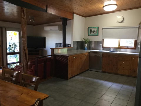 Bayview Boathouse - Accommodation Bookings 3