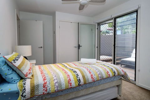 BEACH - BAY - BEE - PET FRIENDLY - Accommodation Bookings 3
