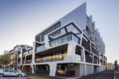 Beach Apartment Port Melbourne - Accommodation Bookings 3