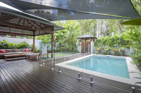 Beach Condominium - Accommodation Bookings 3