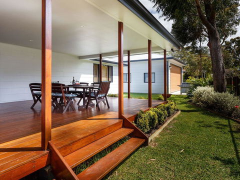 Beach House - Accommodation Bookings 1