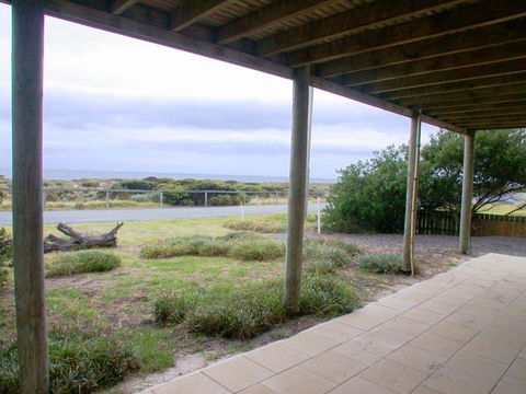 Beach House At Silver Sands - Accommodation Bookings 3