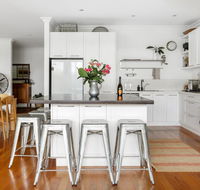 Beach House Avalon - Accommodation Bookings