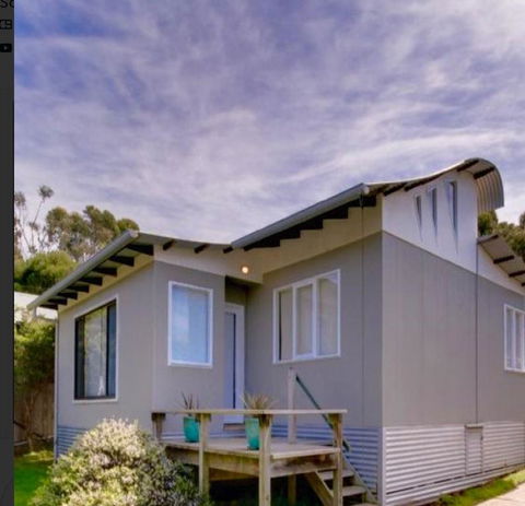 Beach House Getaway 1 - Accommodation Bookings 0