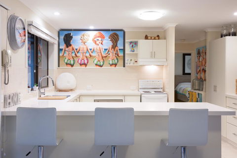 Beach House Getaway 2 - Accommodation Bookings 2